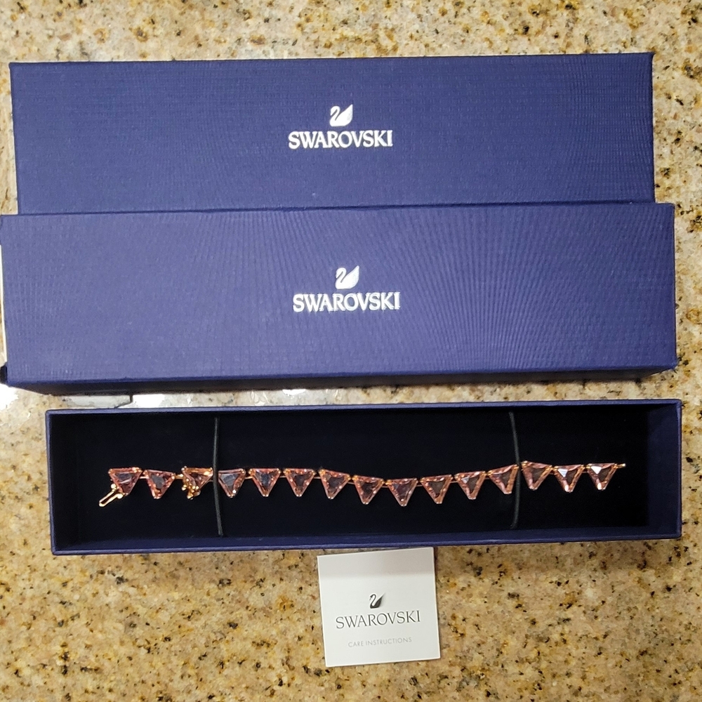 Swarovski Matrix Ortyx Pink Triangle Rose Gold Plated Crystal Bracelet